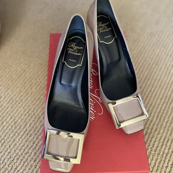 Roger Vivier Shoes - Roger Vivier Taupe Leather Gold Belle Buckle Heels Pumps